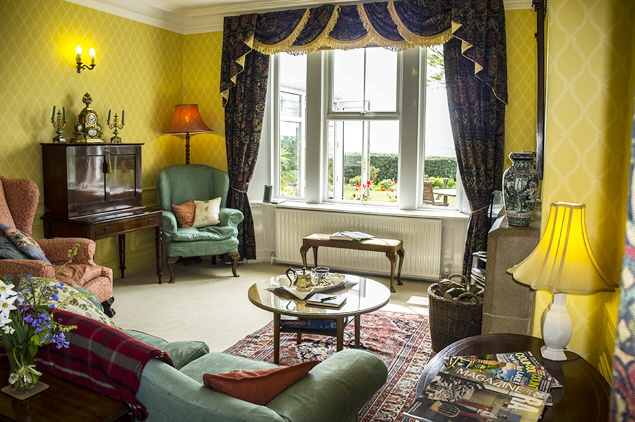 Dowfold House Guest Sitting Room - lovely!
