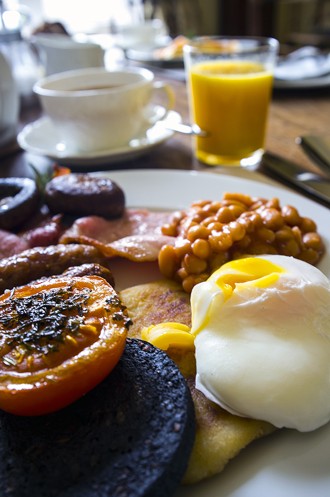 Breakfast at Dowfold House Bed and Breakfast 